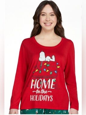 BRAND NEW Peanuts Snoopy Home for the Holidays Matching Family Pajamas Set